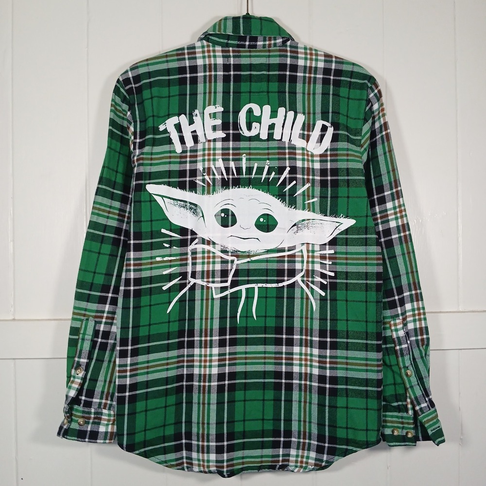 Cakeworthy Star Wars Mandalorian Child Grogu Flannel Shirt Mens M Green Plaid‎